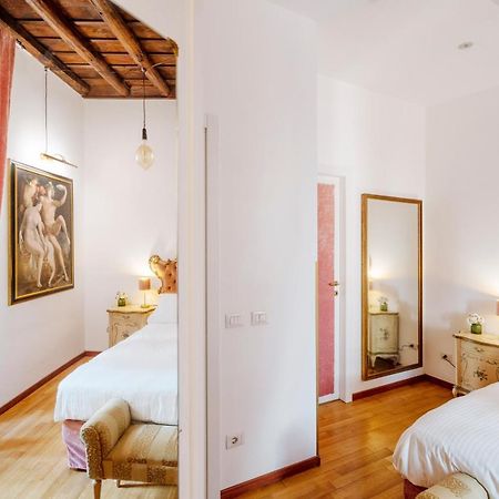 Apartmán Pantheon Caravaggio'S House Řím Exteriér fotografie